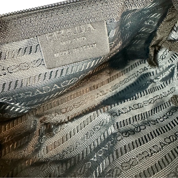 PRADA black nylon pouch crossbody or bum bag with dust bag EXCELLENT - Picture 12 of 15